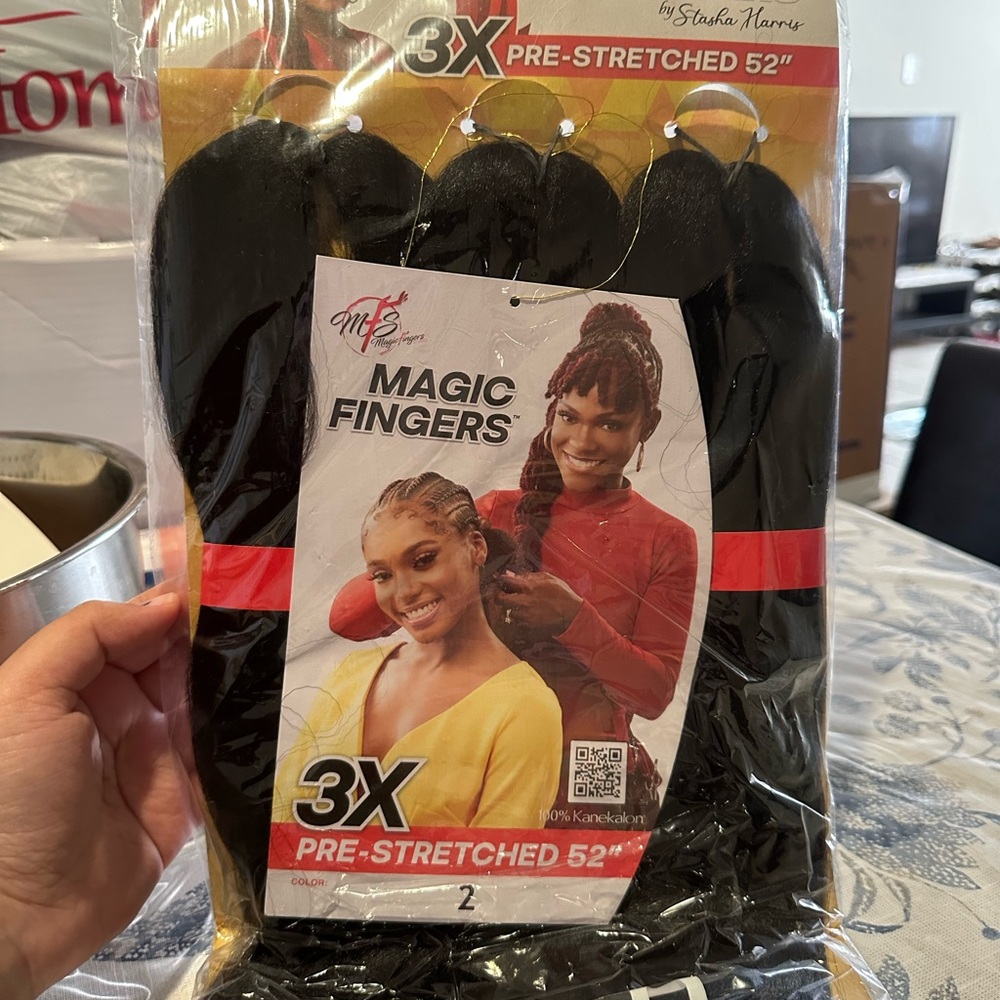 Magic Fingers Pre-Stretched Hair Extensions